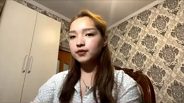 Snapshot of CordieCarone chatting on April 14, 2026, 3:40 pm CordieCarone online show from April 14, 2026, 3:40 pm