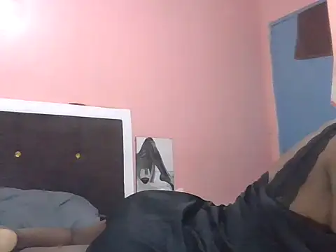 Rinkiedip32 online show from April 13, 2026, 7:08 pm