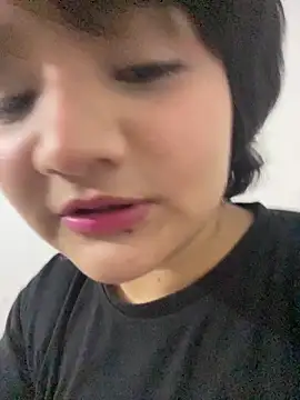 Snapshot of Karina_PrettyHot69 chatting on May 26, 2026, 5:14 am Karina PrettyHot69 online show from May 26, 2026, 5:14 am
