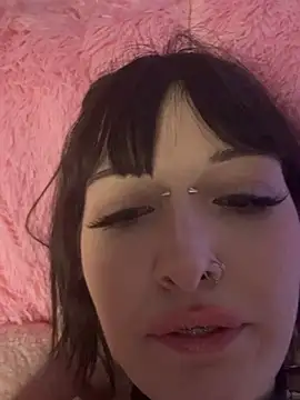 Snapshot of virusDoll chatting on May 31, 2026, 6:09 pm virusDoll online show from May 31, 2026, 6:09 pm