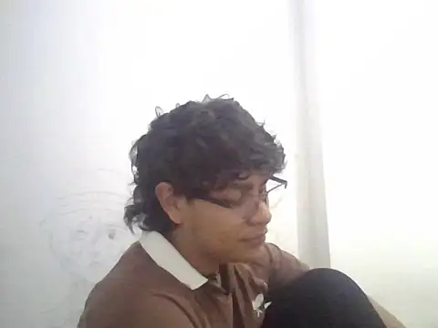 xhecho uzumaki online show from May 6, 2026, 12:08 am