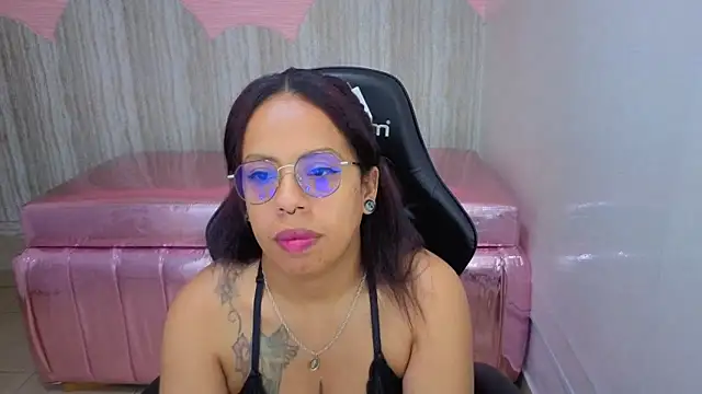 Snapshot of valerytp chatting on April 29, 2026, 3:10 am valerytp online show from April 29, 2026, 3:10 am