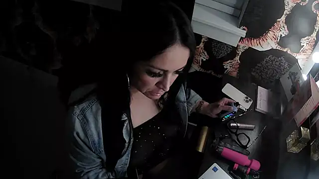 Bellesa4u online show from April 13, 2026, 5:46 am