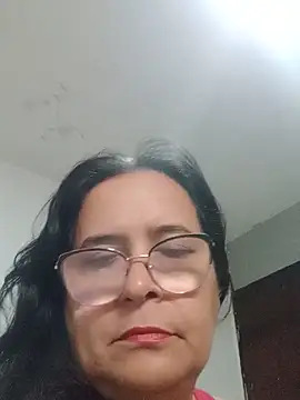 Snapshot of PienCanela chatting on June 7, 2026, 11:47 am PienCanela online show from June 7, 2026, 11:47 am
