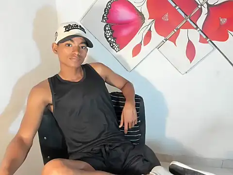 ozunabigcock online show from April 13, 2026, 6:52 am