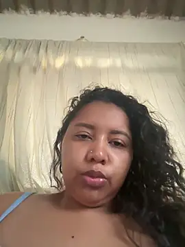 Snapshot of Ninibella chatting on July 14, 2026, 11:05 am Ninibella online show from July 14, 2026, 11:05 am