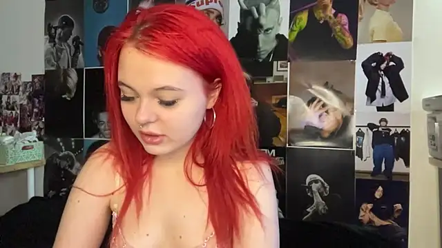 LaineRivett online show from April 15, 2026, 1:40 pm