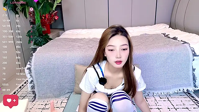 MMMxiXi6 online show from May 23, 2026, 12:20 pm