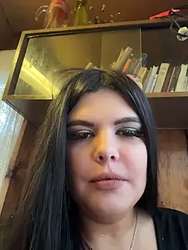 Snapshot of AmeliaBronze chatting on May 29, 2026, 12:47 pm AmeliaBronze online show from May 29, 2026, 12:47 pm