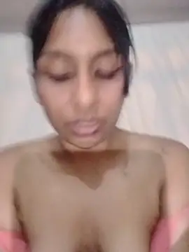 Snapshot of MELIZ_QUEEN chatting on May 21, 2026, 12:28 am MELIZ QUEEN online show from May 21, 2026, 12:28 am