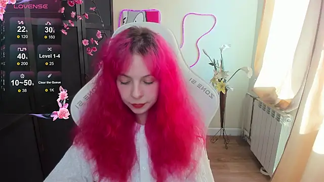 InfernoKitten online show from May 1, 2026, 1:10 am