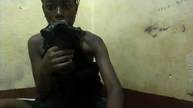 Snapshot of Rerpuss1 chatting on June 3, 2026, 5:07 pm Rerpuss1 online show from June 3, 2026, 5:07 pm