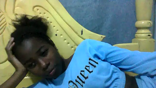 Snapshot of Rerpuss1 chatting on June 13, 2026, 11:13 pm Rerpuss1 online show from June 13, 2026, 11:13 pm