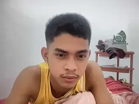 Snapshot of yourhotasian_jhonpol16 chatting on April 26, 2026, 5:21 pm yourhotasian jhonpol16 online show from April 26, 2026, 5:21 pm