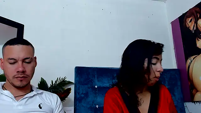 Aronandmoli69 online show from July 6, 2026, 1:35 am