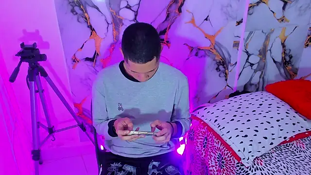Axel marcus online show from June 6, 2026, 2:16 am