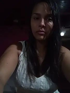 marcita2026 online show from April 13, 2026, 11:43 pm