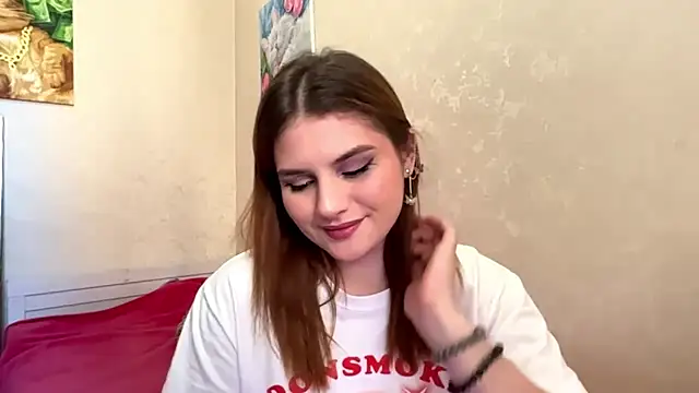 SexyFriren online show from April 13, 2026, 1:27 pm