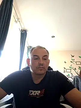 Piotr481 online show from April 18, 2026, 2:43 pm