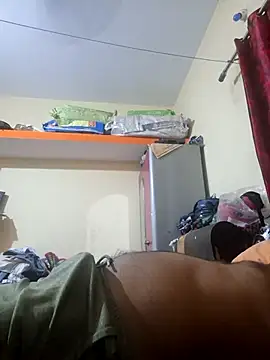 Snapshot of Rishi040493 chatting on April 13, 2026, 4:23 pm Rishi040493 online show from April 13, 2026, 4:23 pm