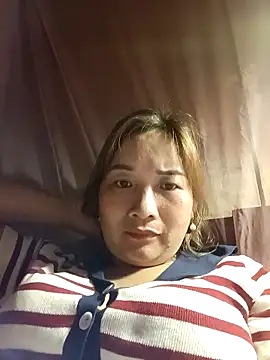 Snapshot of -Hanchu- chatting on April 12, 2026, 3:17 pm -Hanchu- online show from April 12, 2026, 3:17 pm