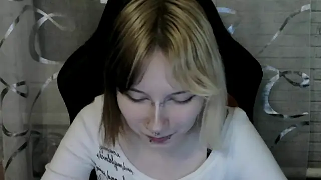 Vi Nika online show from April 19, 2026, 6:10 pm