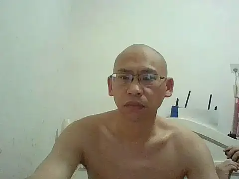 benly118 online show from April 22, 2026, 10:55 pm