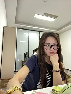 Snapshot of Taosi11 chatting on June 5, 2026, 6:42 am Taosi11 online show from June 5, 2026, 6:42 am