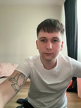 Snapshot of submarine_ chatting on April 14, 2026, 12:44 pm submarine online show from April 14, 2026, 12:44 pm