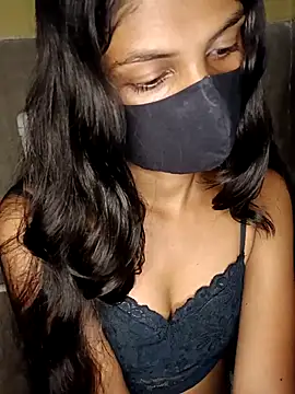 Miruhot online show from April 14, 2026, 6:47 pm