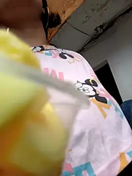 Snapshot of JohanitaRex2 chatting on April 13, 2026, 7:19 pm JohanitaRex2 online show from April 13, 2026, 7:19 pm