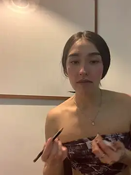 Snapshot of NickieCute- chatting on April 24, 2026, 9:17 pm NickieCute- online show from April 24, 2026, 9:17 pm