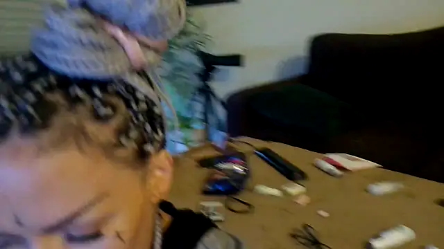 Snapshot of shyhornymommy chatting on May 2, 2026, 9:42 pm shyhornymommy online show from May 2, 2026, 9:42 pm
