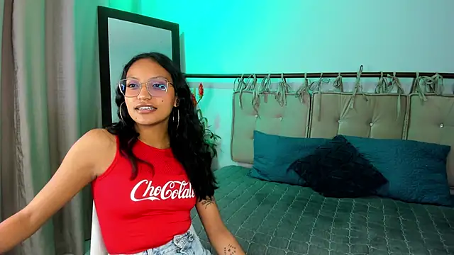 Snapshot of miel_ambar chatting on April 20, 2026, 1:03 pm miel ambar online show from April 20, 2026, 1:03 pm