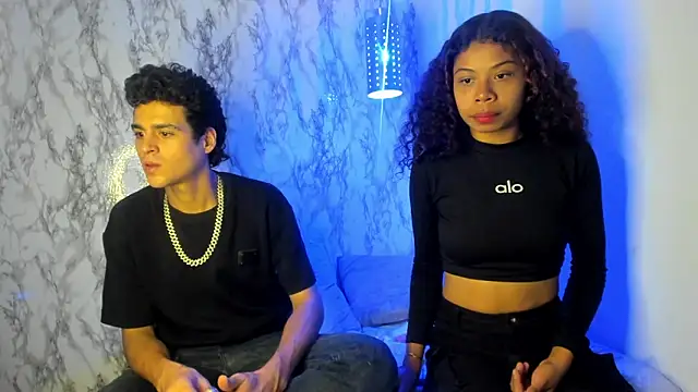 Snapshot of Kratos_Kuromiix chatting on April 15, 2026, 5:36 am Kratos Kuromiix online show from April 15, 2026, 5:36 am