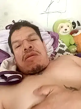 Oskr2024XXX online show from April 11, 2026, 5:17 pm