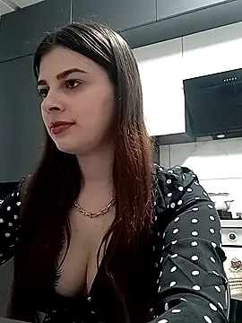 Snapshot of Eveline5038 chatting on May 14, 2026, 6:04 pm Eveline5038 online show from May 14, 2026, 6:04 pm