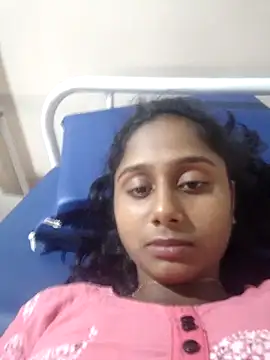 Snapshot of Priya_bby_01 chatting on May 15, 2026, 9:27 am Priya bby 01 online show from May 15, 2026, 9:27 am