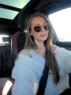 CompactBaby online show from April 16, 2026, 12:39 pm