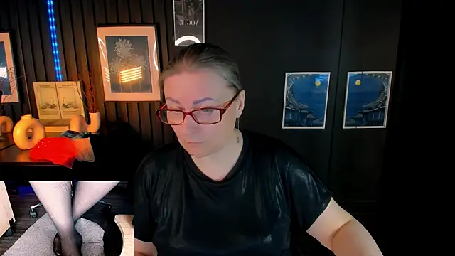 Alexandra Kind online show from May 10, 2026, 8:58 pm