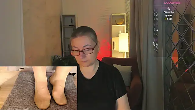 Alexandra Kind online show from May 24, 2026, 8:36 pm