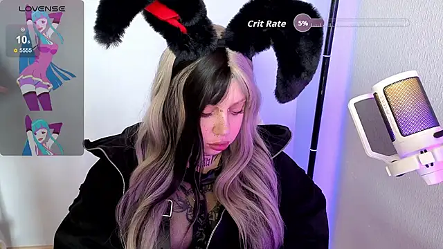 Chibiis online show from May 27, 2026, 11:29 am