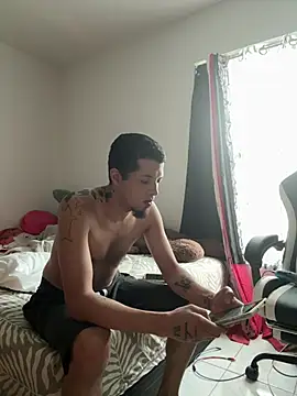 irakyhernadez online show from April 22, 2026, 8:32 pm