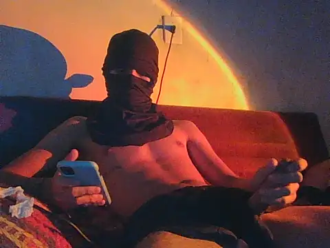 Snapshot of Kisandrel chatting on April 19, 2026, 2:49 pm Kisandrel online show from April 19, 2026, 2:49 pm