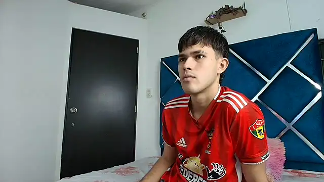 EdwinBoys online show from May 29, 2026, 1:20 pm
