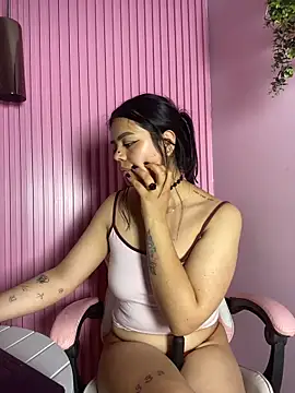 DammCherry online show from April 15, 2026, 7:58 pm