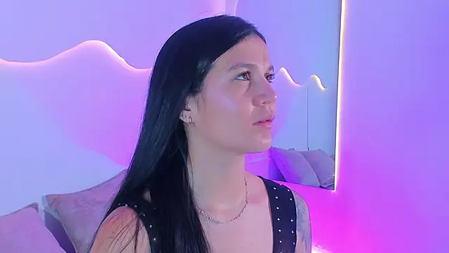 Snapshot of MiaMalcova__ chatting on May 7, 2026, 8:03 pm MiaMalcova online show from May 7, 2026, 8:03 pm