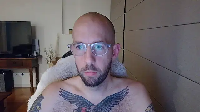 steveperry6969 online show from April 24, 2026, 11:45 am