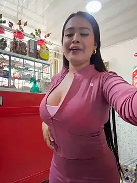 Snapshot of Sara_fun chatting on June 21, 2026, 5:15 pm Sara fun online show from June 21, 2026, 5:15 pm