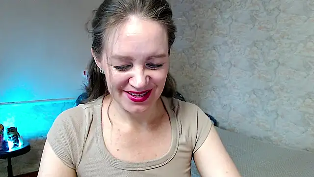 Snapshot of Fern_Lust chatting on June 26, 2026, 8:30 am Fern Lust online show from June 26, 2026, 8:30 am